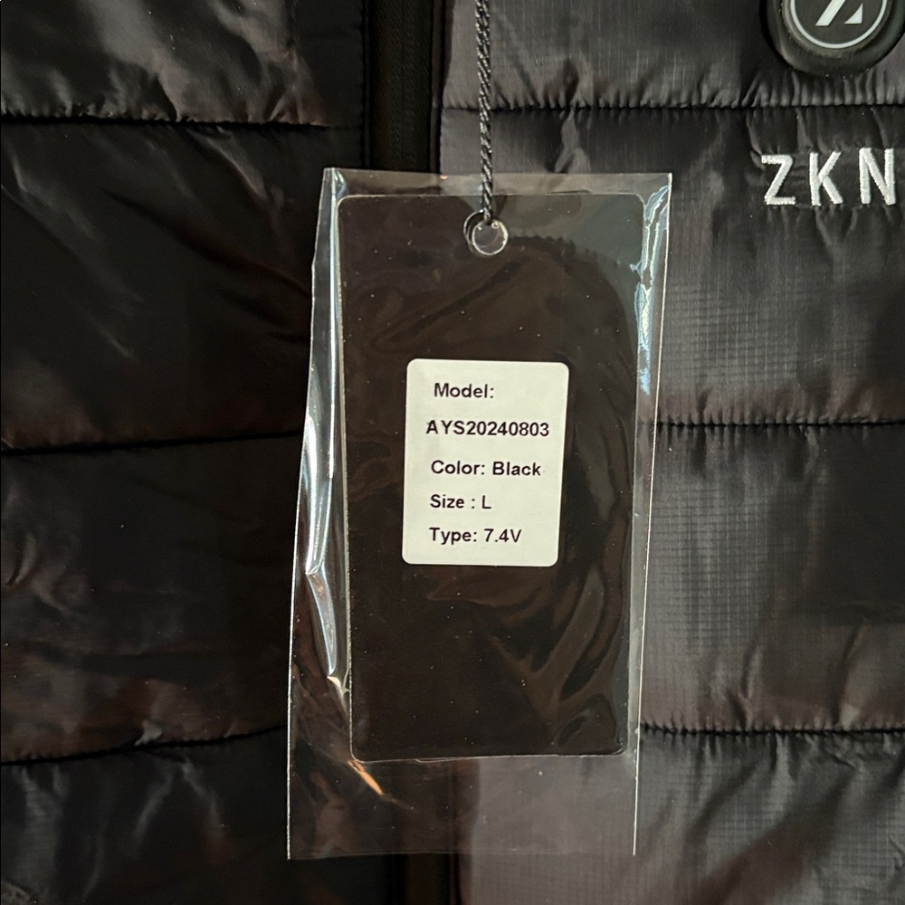 ZKN Black Zip Front Puffer Vest,Unisex,Size Large,NEW with TAGS - Picture 5 of 11